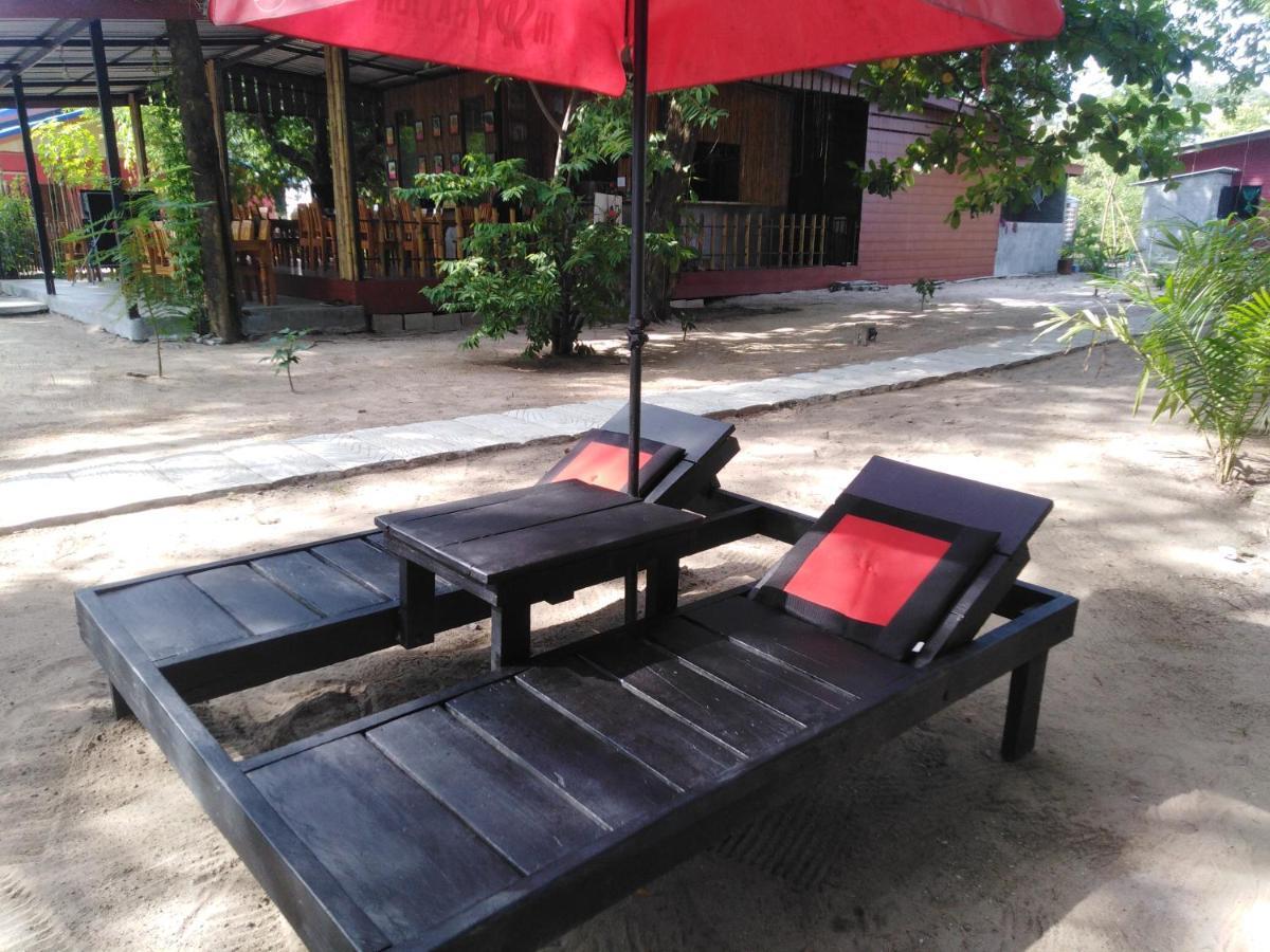 Phayam Hostel Koh Phayam Exterior foto